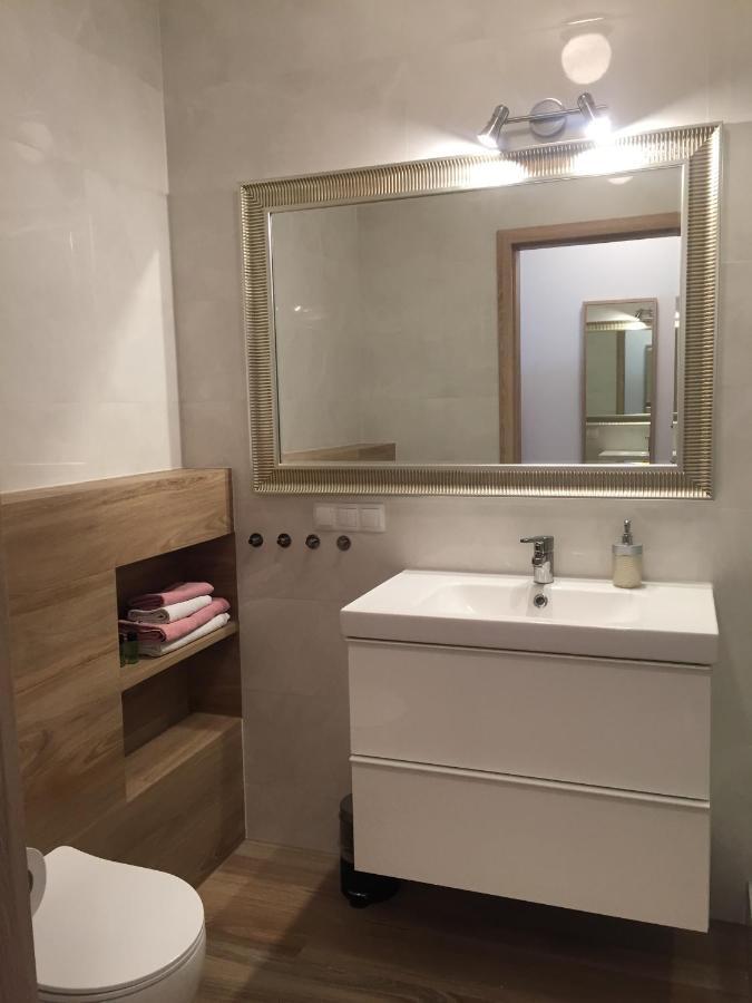 Marcelin Apartments พอซนาน ภายนอก รูปภาพ