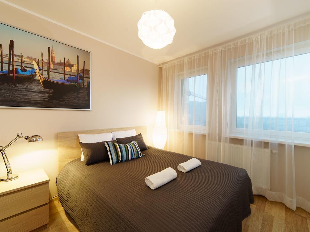 Marcelin Apartments พอซนาน ภายนอก รูปภาพ