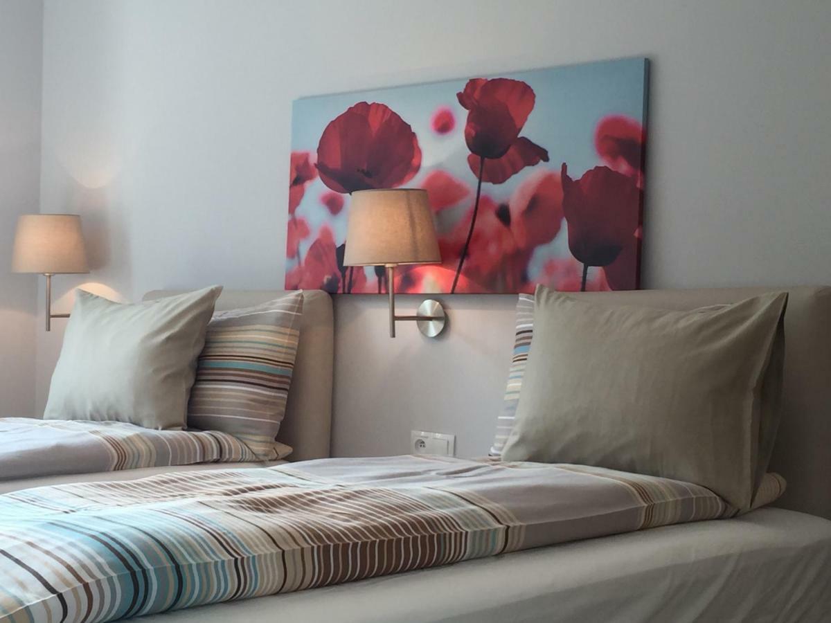 Marcelin Apartments พอซนาน ภายนอก รูปภาพ